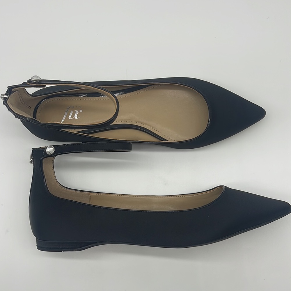 The Fix Evie Military-Inspired Ankle Strap Pointed Toe Flat Size 8.5 B (M)